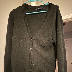 Gap sweater. Rayon. Super warm! Well worn.